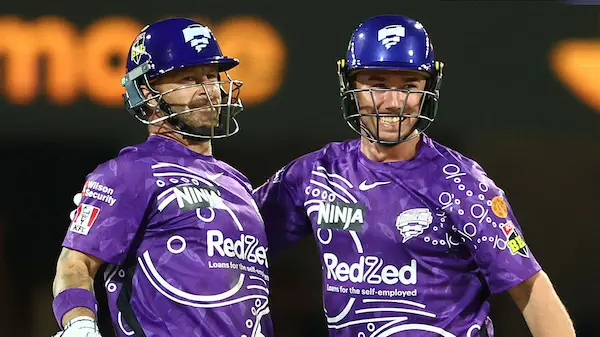 Hobart Hurricanes 210 Runs Chase